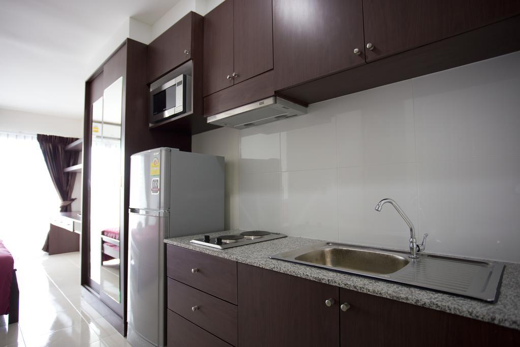 Ratchy Condo バンサレー 部屋 写真